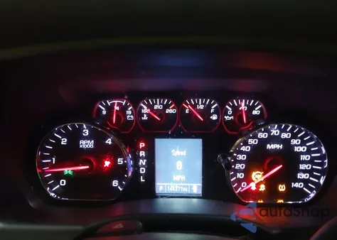 2017 Chevrolet Silverado 1500 Custom z USA, uszkodzony, nr VIN 1GCVKPEC2HZ145379